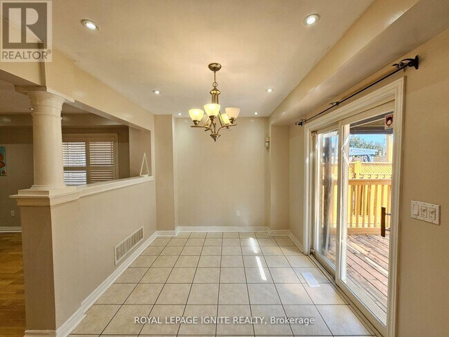 Photo - 6 Trevino Crescent