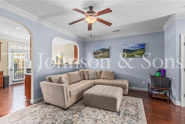 Photo - Beautiful 2 Bedroom Townhome with Bonus Room, Garage, and High End Finishes