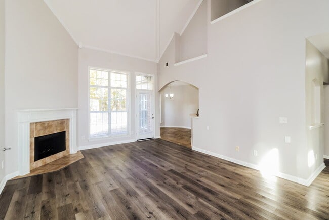 Photo - 9168 Acadia Pl