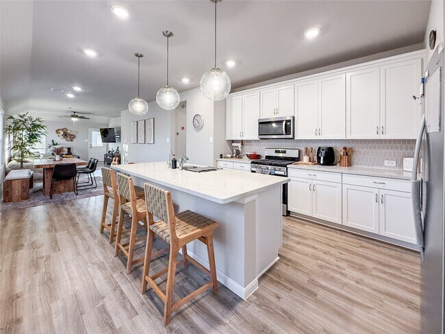 Photo - 25611 Ivory Gull Wy