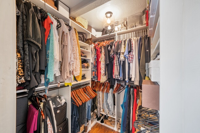 Photo - 1042 Madison Ave