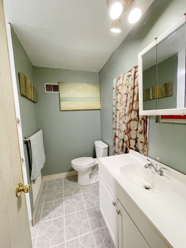 Photo - 148 Robinson St Unidad 1