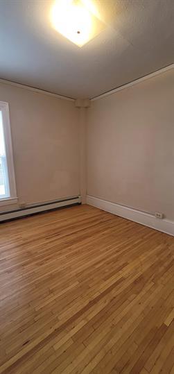 Photo - 2011 6th Ave E