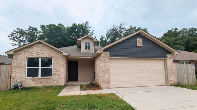 Photo - 3 Bed / 2 Bath Home in Noble Schools | Fenced Backyard + Storm Shelter