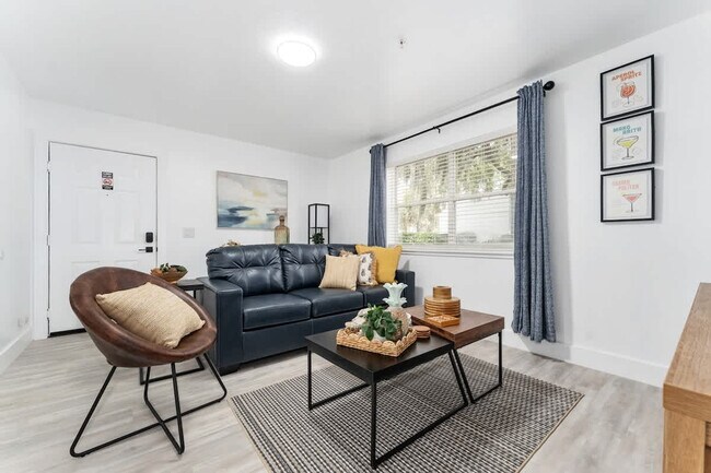 2360 SW Archer Rd Unit SI ID1355835P