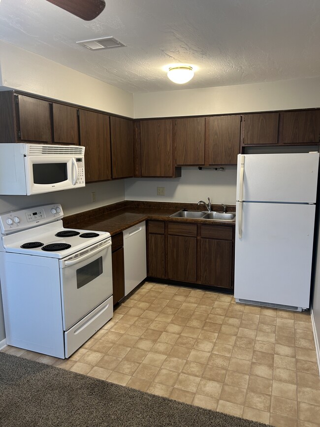 Photo - 2510 E 50th St