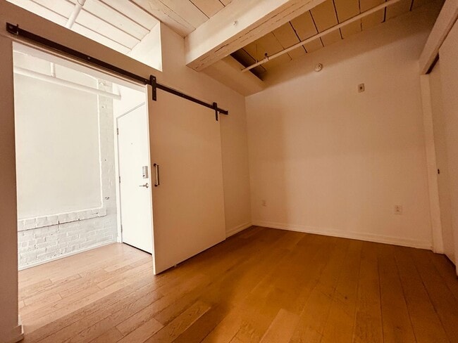 Photo - 420 Fairmount Avenue Partners LP