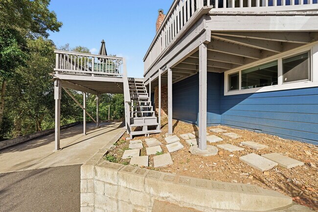 Photo - 5100 Leona St