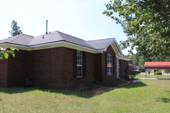 Photo - 2748 Davis Mill Rd