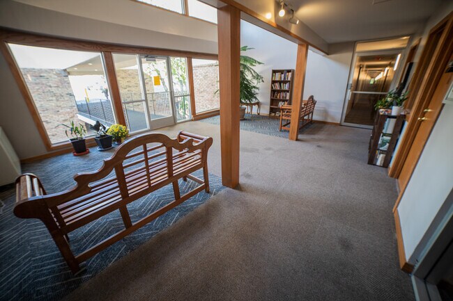 Photo - Parkview Apartments