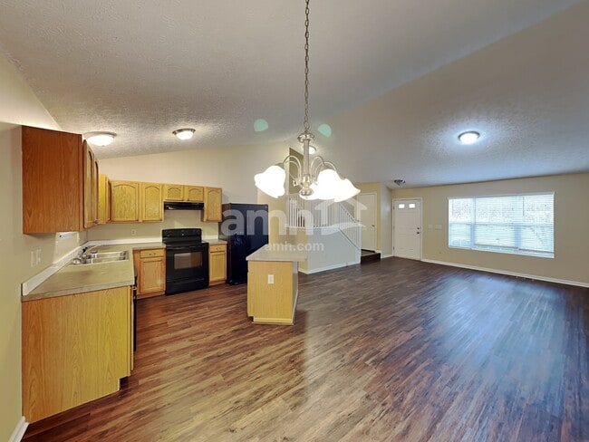 Photo - 7901 Chapel Stone Rd