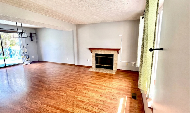 Photo - 6865 Barker Dr