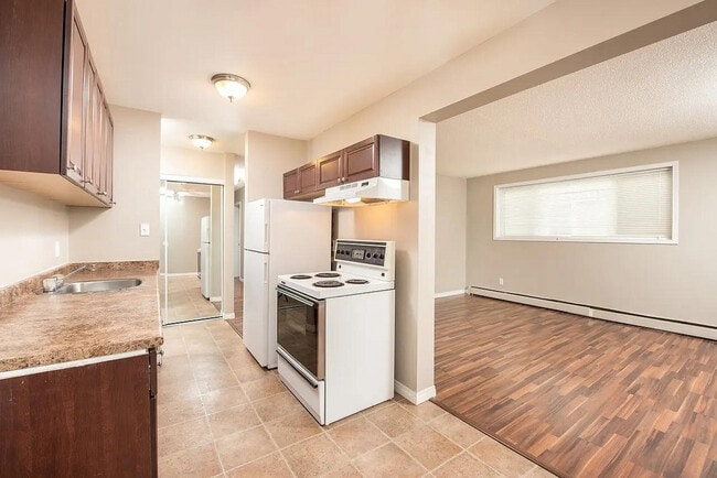 Photo - Inglewood 124 Apartments