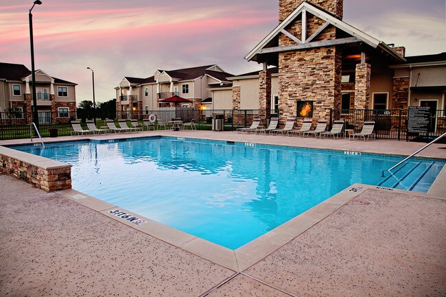 Central Park at Winstar Village Apartments