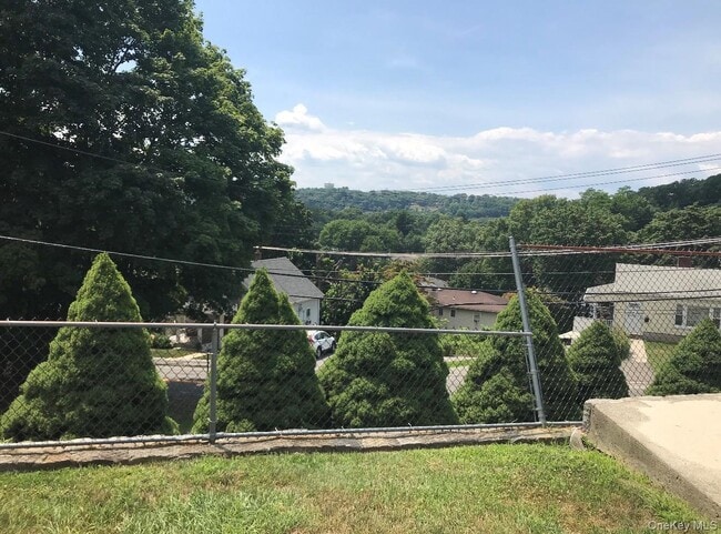 Photo - 128 Lakeview Ave