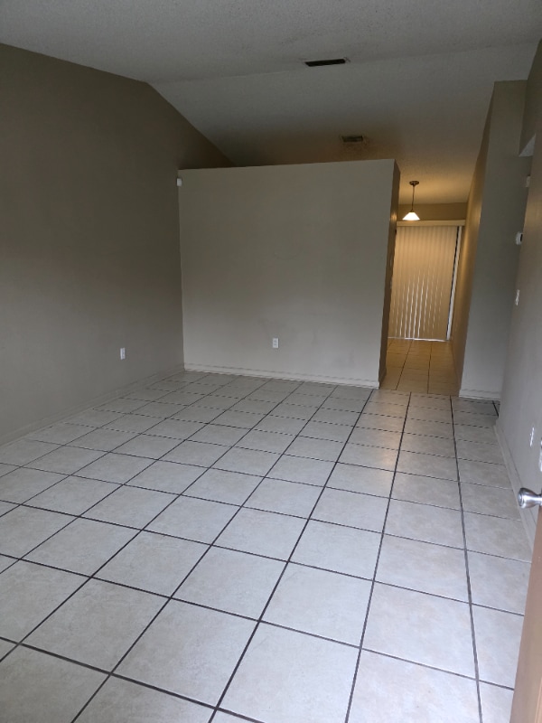 Photo - 1711 Ridgewood Ln Unidad Apt B