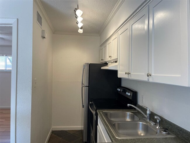 Photo - 4321 Hazard St Unidad 3