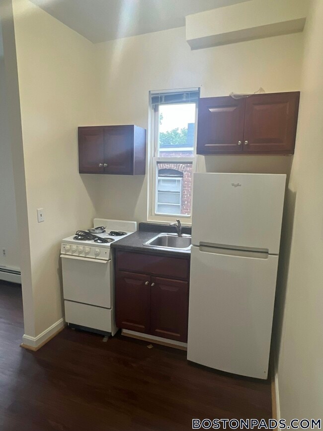 Building Photo - 59 S Huntington Ave Rental