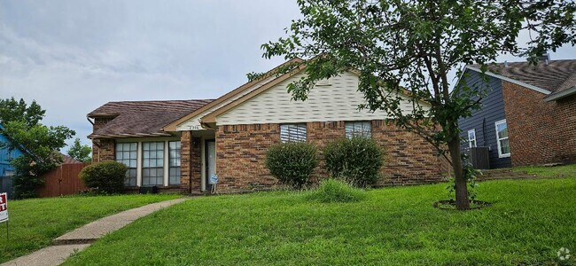 Building Photo - 2016 Catskill Dr Rental