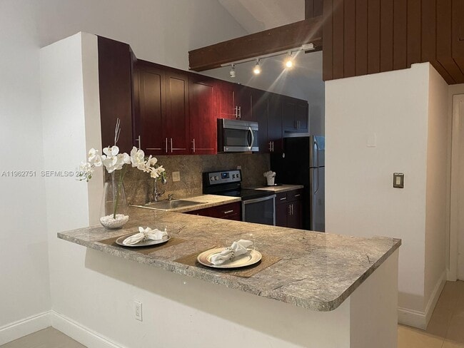 Photo - 1712 NW 74th Ave