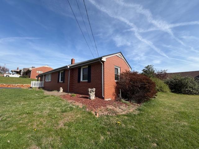 Photo - 145 Center St