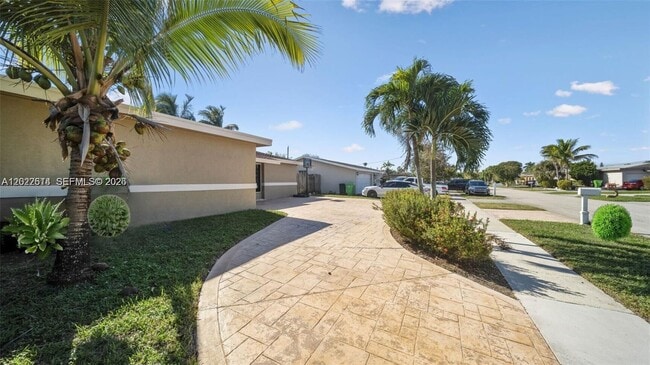 Photo - 9650 NW 24th St