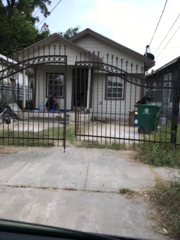 Photo - 6640 Avenue I