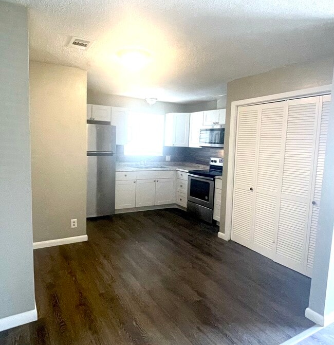 Photo - 3001 Jefferson Ave