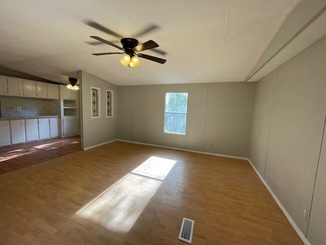 Photo - Phenix City 3 bedroom/2 bath trailer for rent