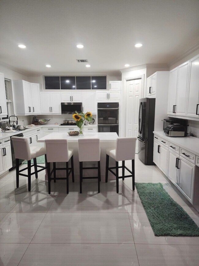 Photo - 400 SW 15th Dr