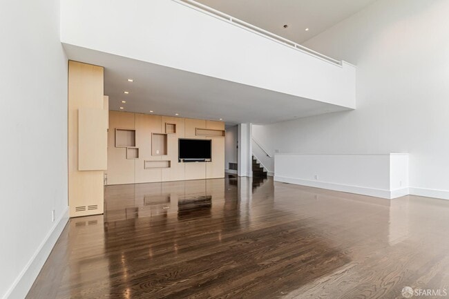 Photo - 69 Uranus Terrace