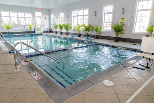 Photo - 700 Citation Ln Unidad 1810