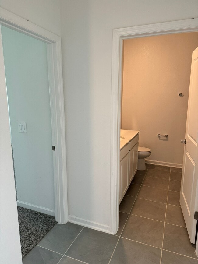 Photo - 788 Daring Dr