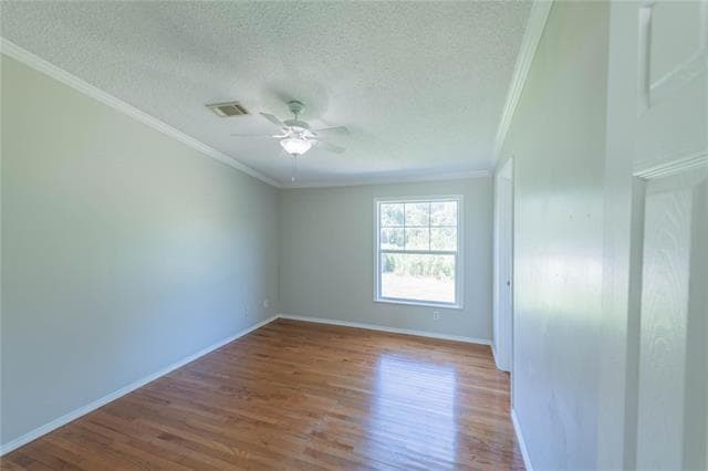 Photo - 121 Windy Creek Ct