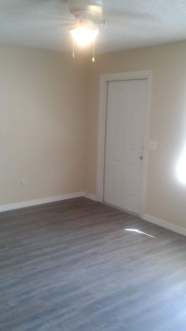 Photo - 410 S Hill Ave Unit 410 S Hill Ave
