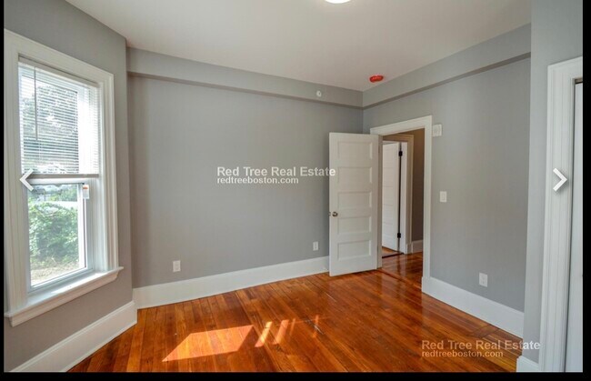 Photo - 65 Mapleton St Unit 1