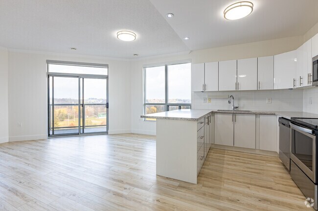 2BR, 2BA - 1,105SF - Kitchen - 100 Eagle Street (Rivers Edge II)