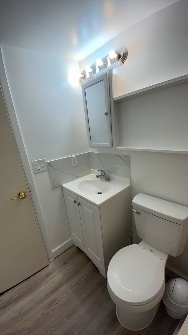Photo - 1396 Hunters Rd Unit G