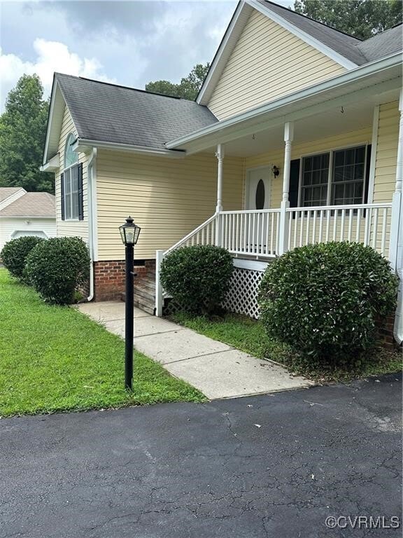 Photo - 6980 Fox Dr House