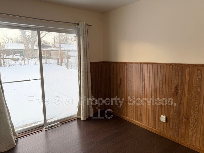 Photo - 2672 Bunn Dr