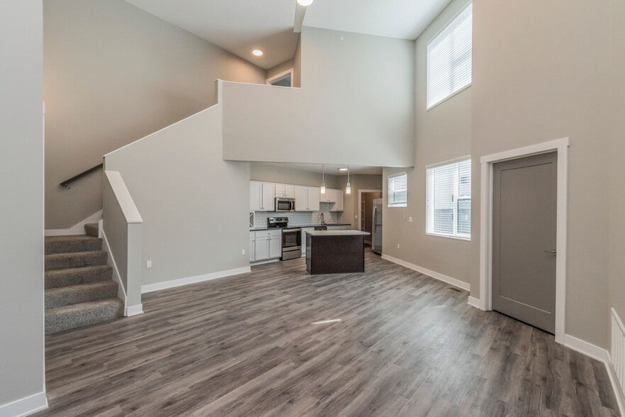 2410 Chamberlain #301 | Living Room
