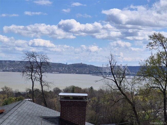 Photo - 27 Oakwood Dr