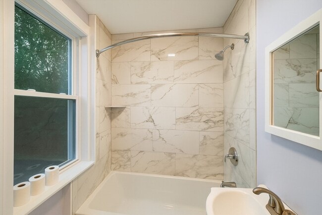 Photo - 40 Purchase St Unidad 1