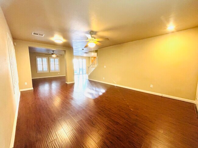 Photo - 11583 Rossovino St