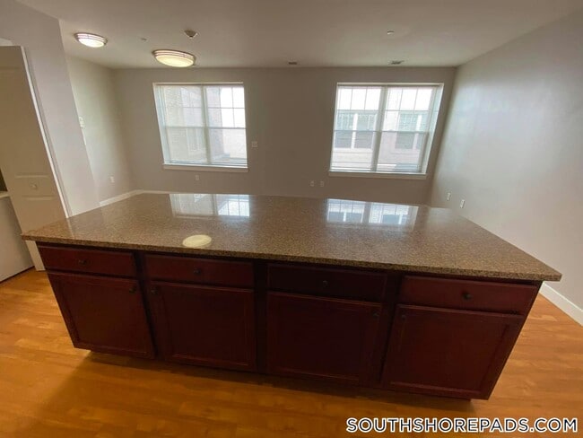 Photo - 20 Pond St Unit 206
