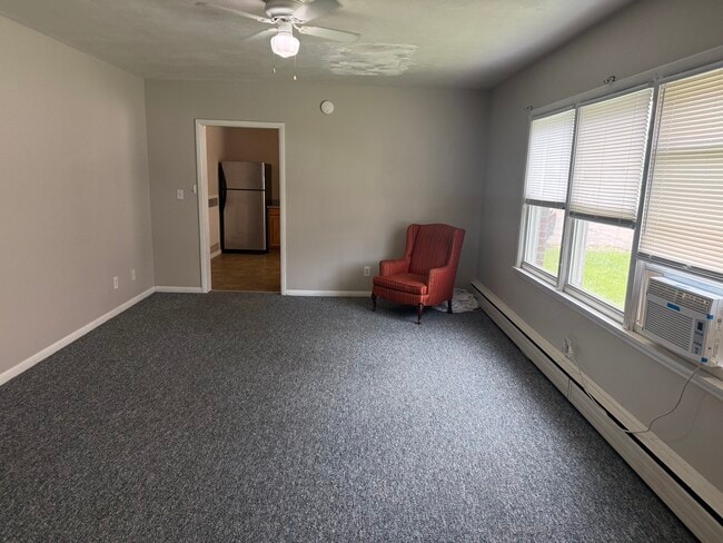 Photo - 182 Van Anden St