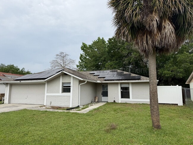 Building Photo - 7 Dorset Dr