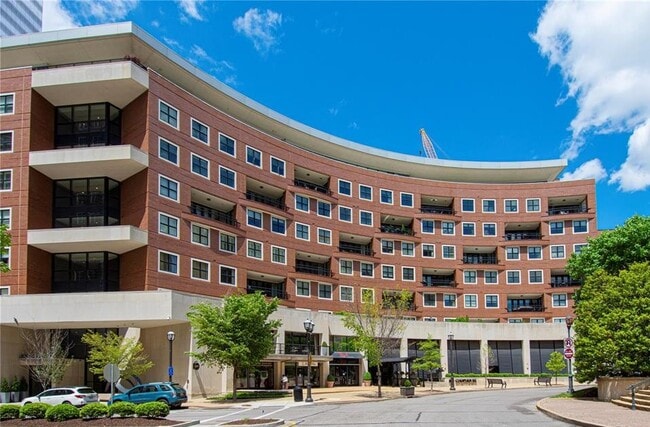 Photo - 155 Carondelet Plaza Unit 505