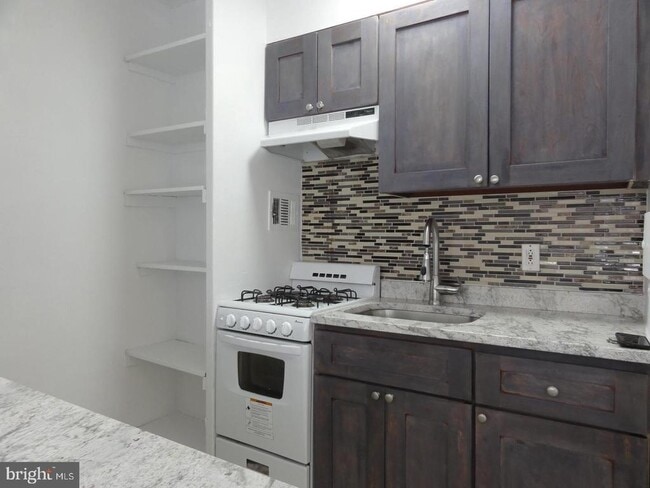 Photo - 2101 Chestnut St Unit 1620