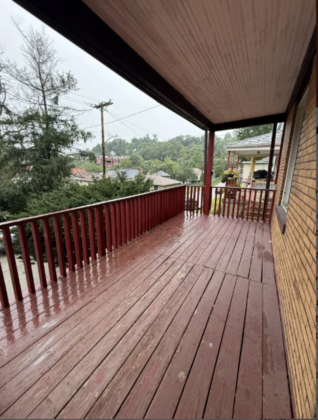 Photo - 7656 Highland Ave